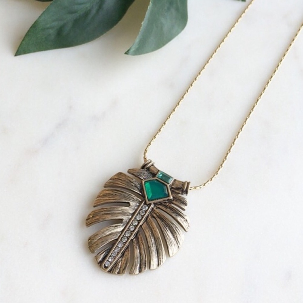 Monstera Leaf Pendant Necklace